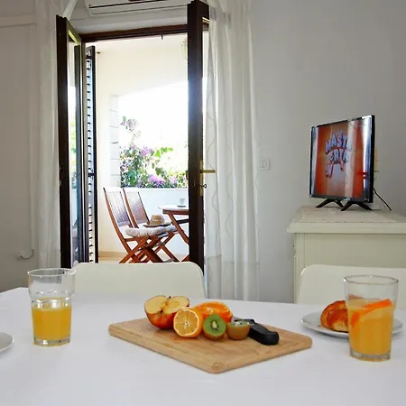 Apartmán Omo 1 Supetar