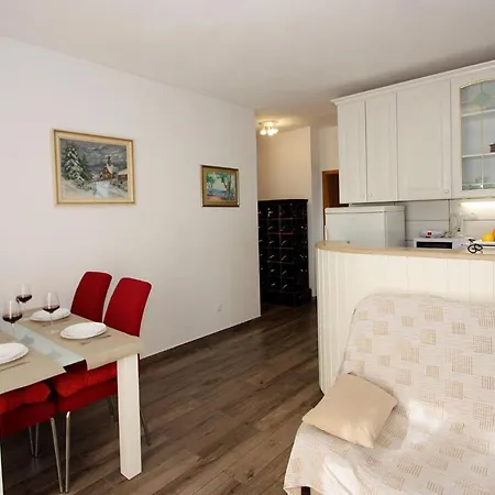 Apartamento Omo 1 Supetar