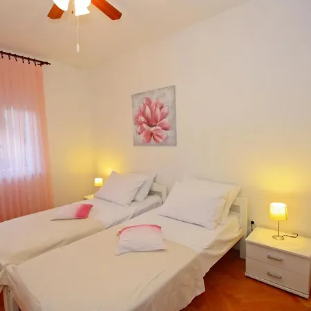 Apartamento Omo 1 *