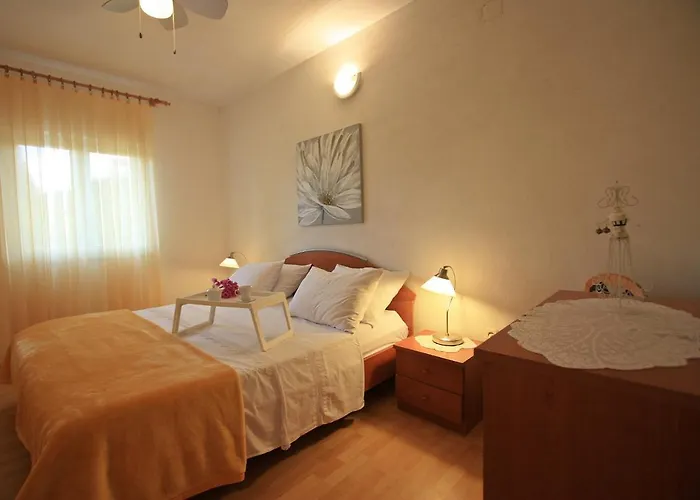 Apartamento Omo 1 Supetar