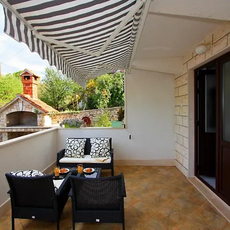Apartmán Omo 1 Supetar