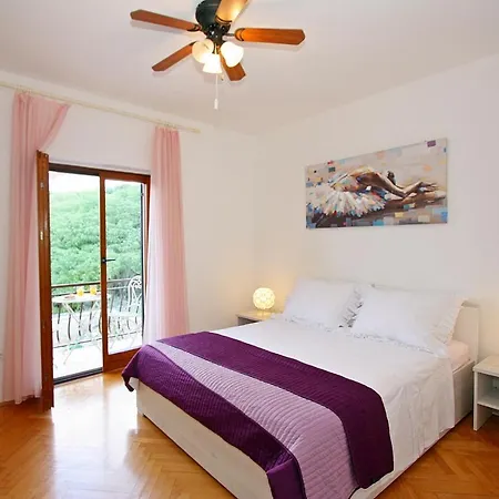 Apartment Omo 1 *