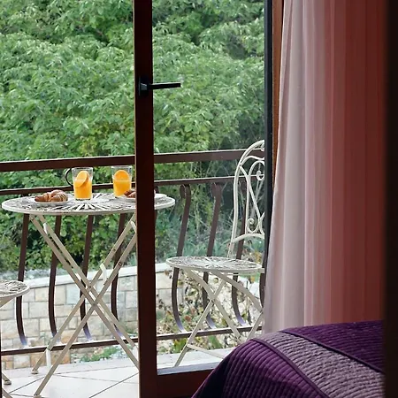 Omo 1 Apartment