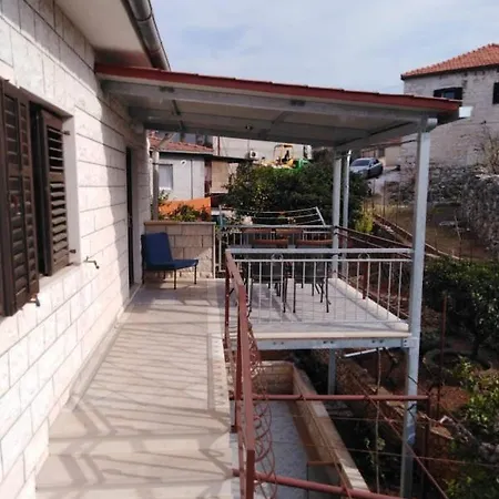 Omo 1 Apartment